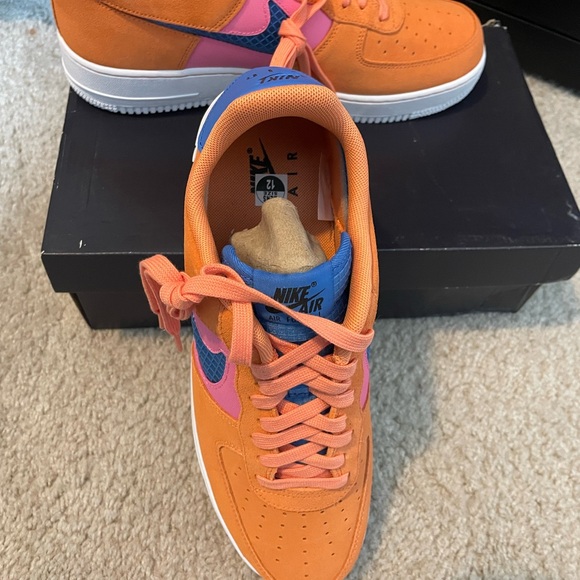 AF1 - Picture 3 of 3